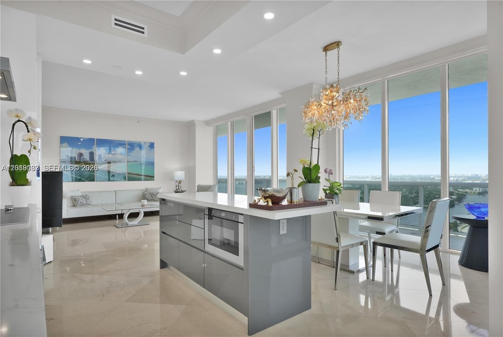 4779 Collins Ave PH 4301 photo 8