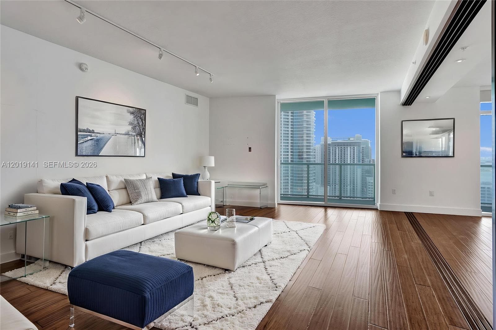 1900 Bayshore Dr 2204 photo 9