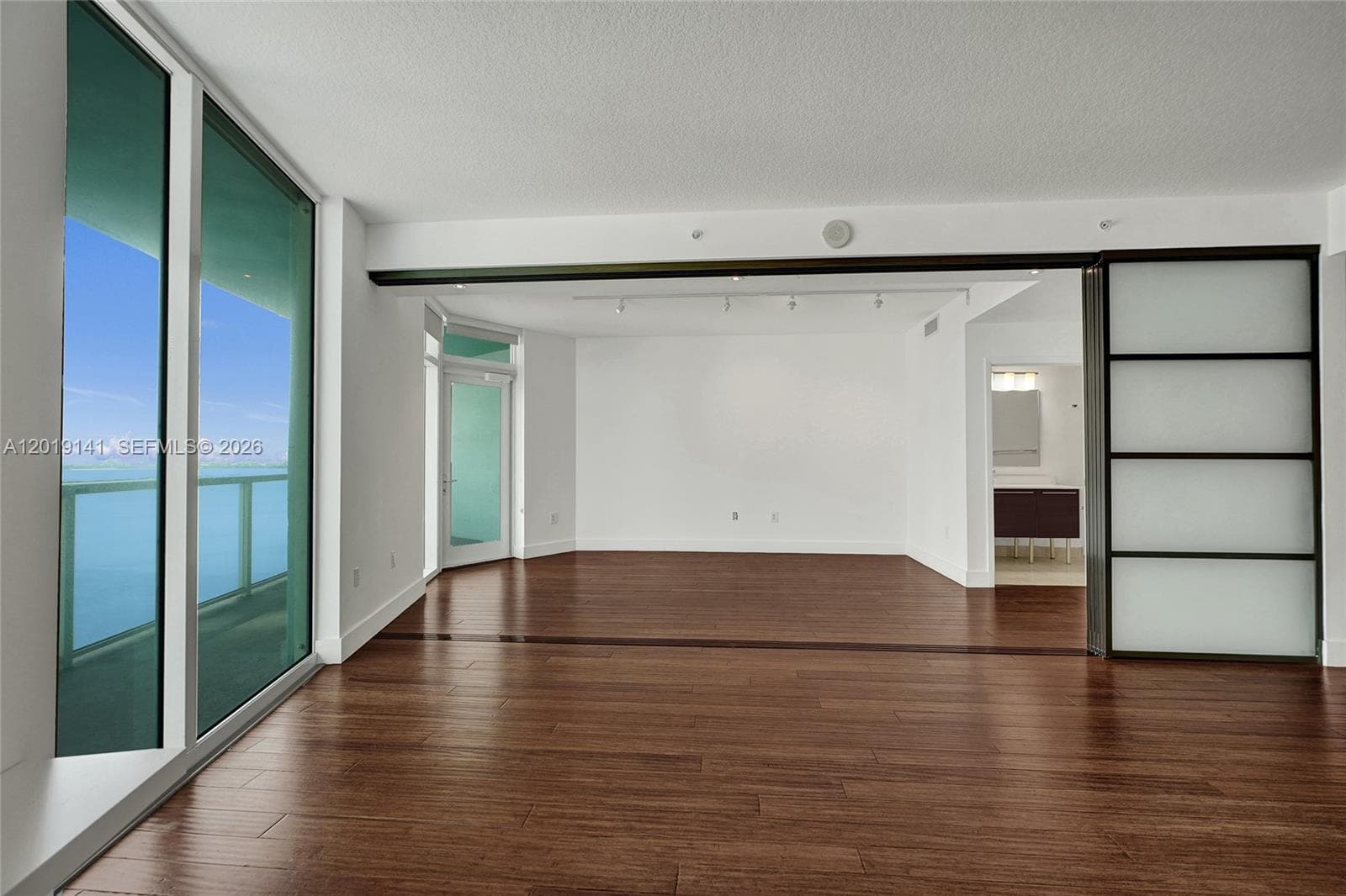 1900 Bayshore Dr 2204 photo 15