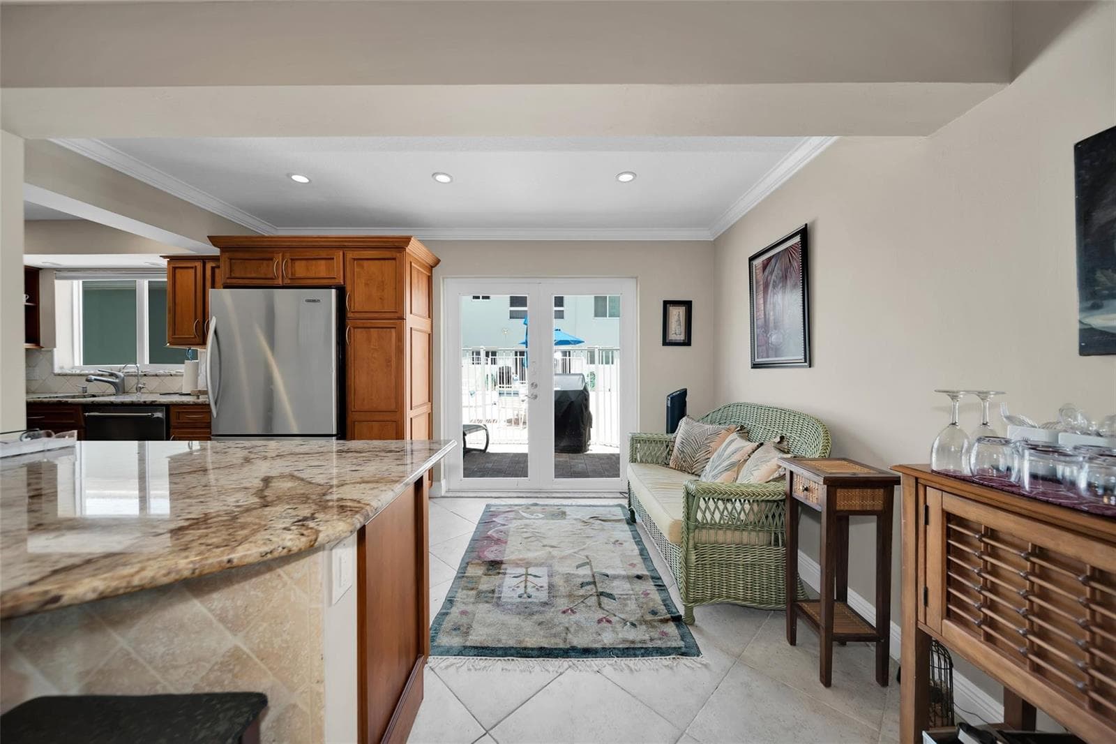 5400 N Ocean Boulevard 32 photo 13