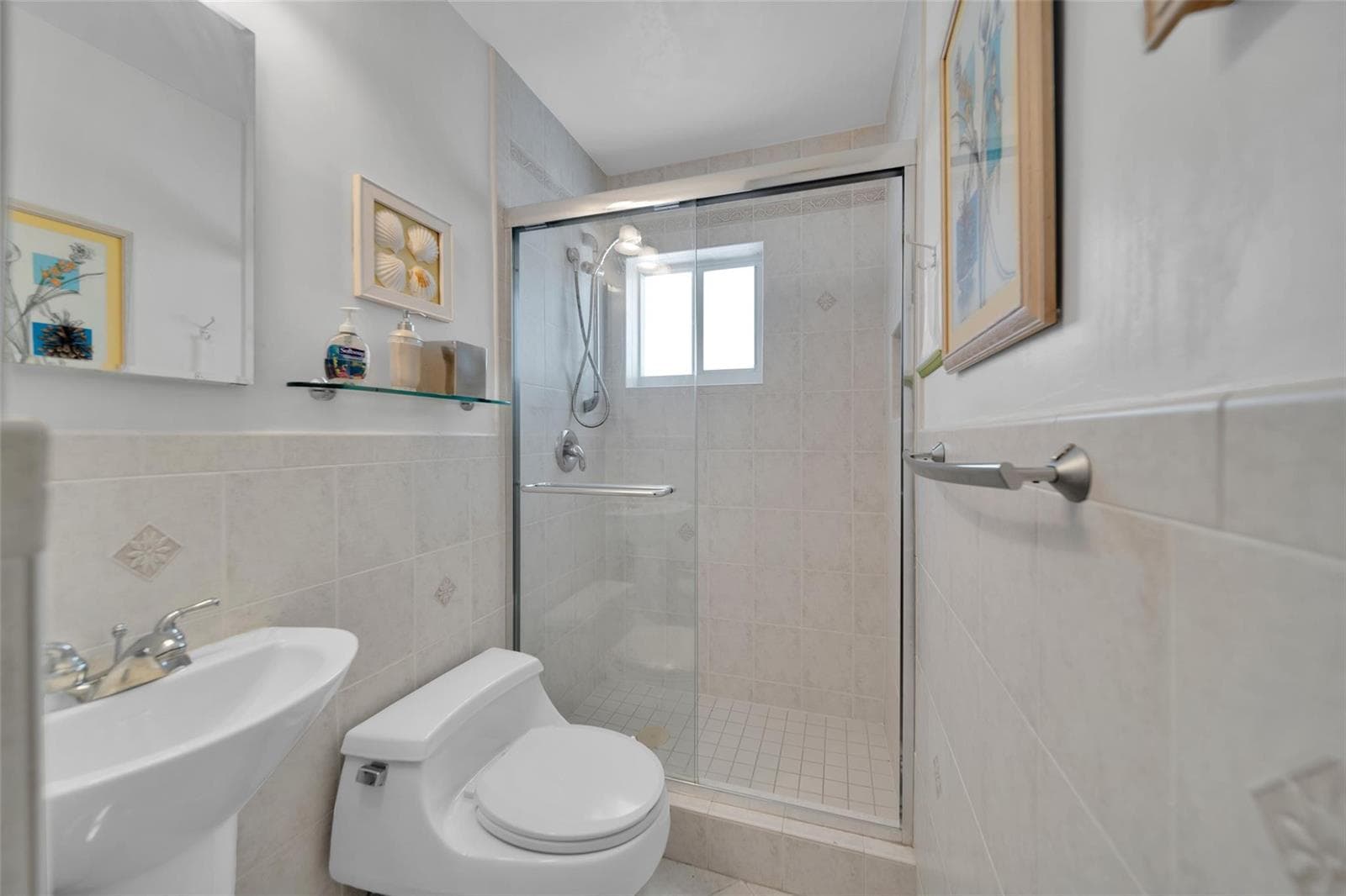 5400 N Ocean Boulevard 32 photo 21