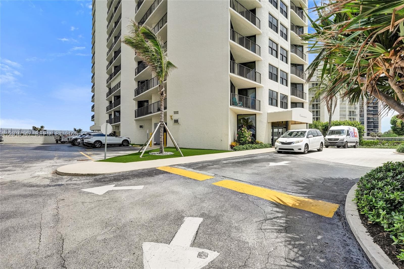 5420 Ocean Dr 2201 photo 18