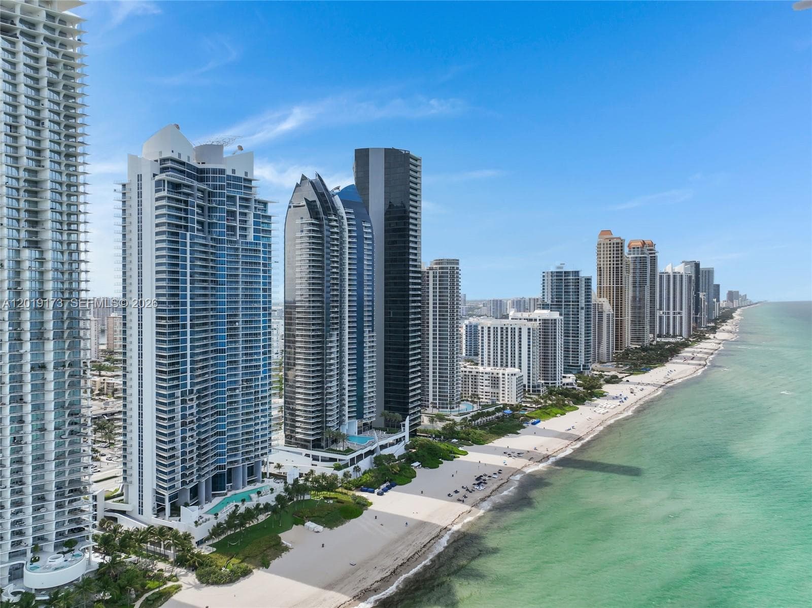 17001 Collins Ave 2805 photo 1
