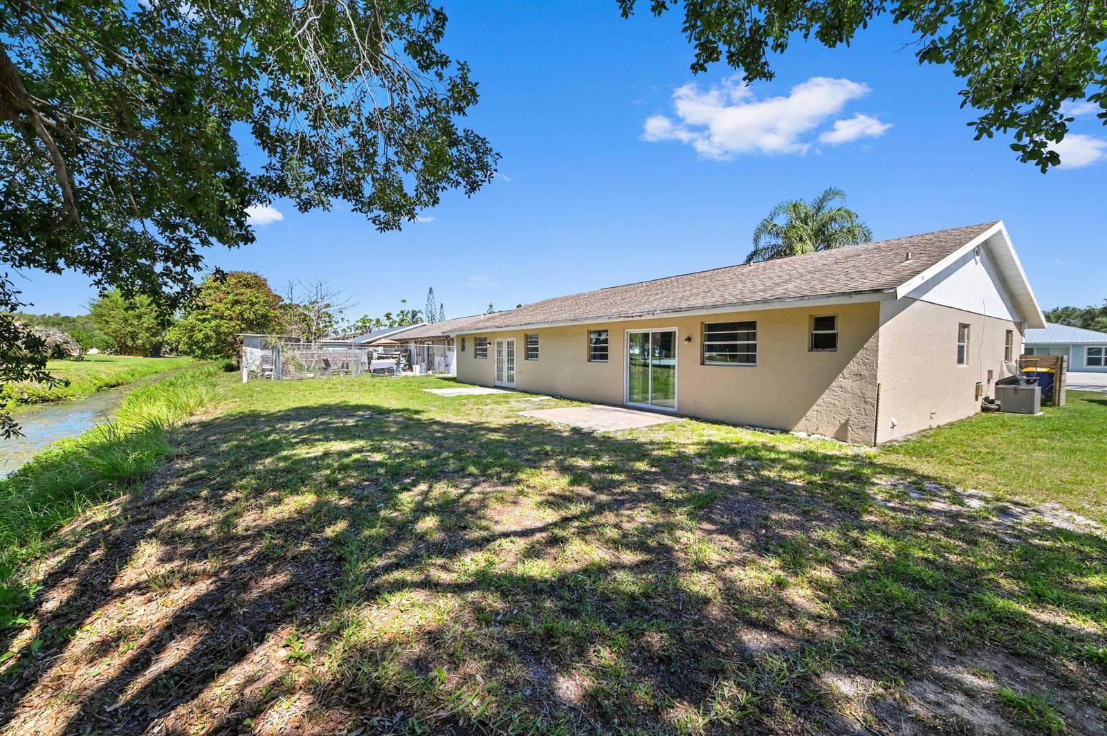 4550 SE Salvatori Road photo 1