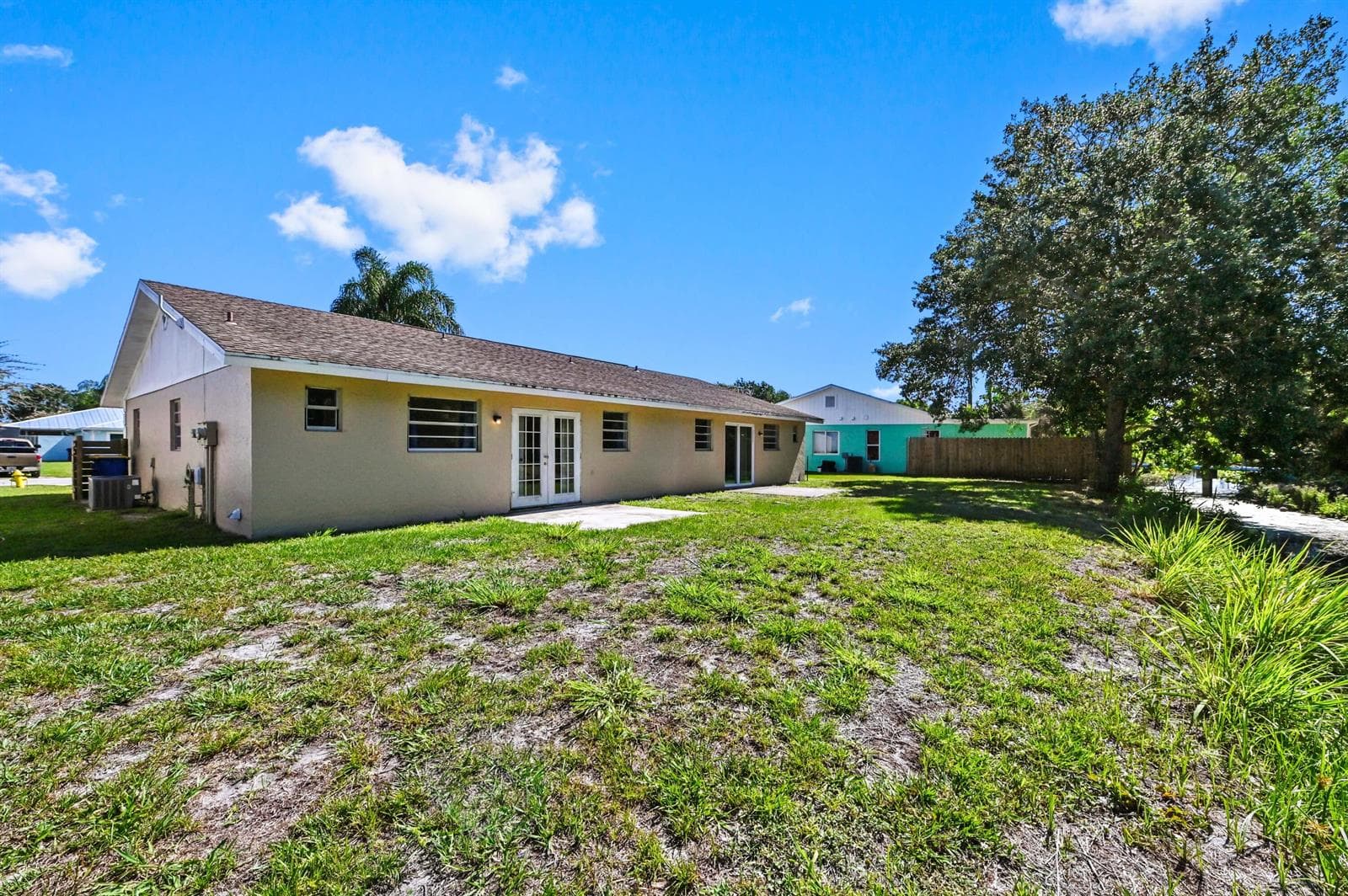 4548 SE Salvatori Road photo 25