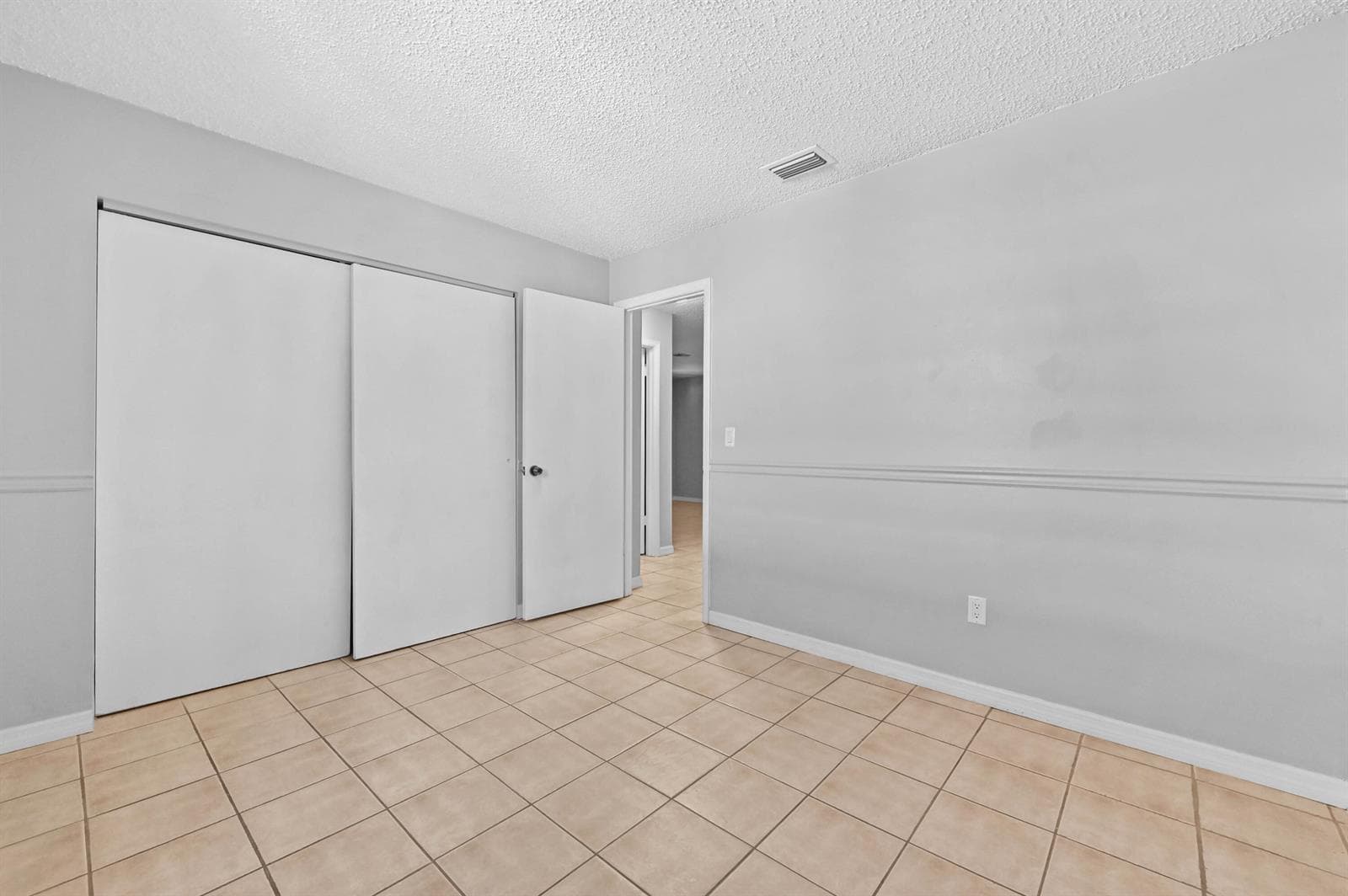 4548 SE Salvatori Road photo 21