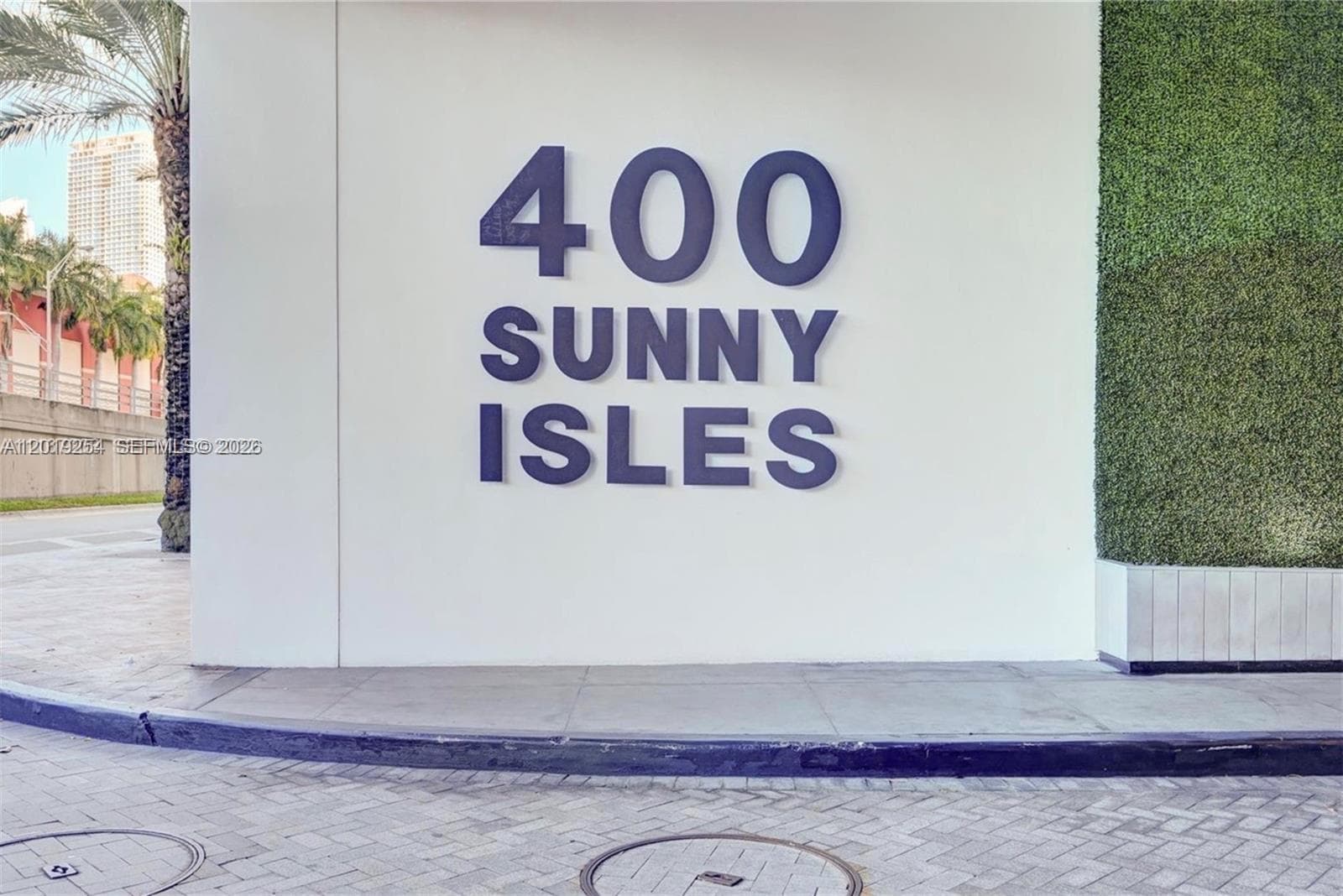 400 Sunny Isles Blvd 801 photo 2