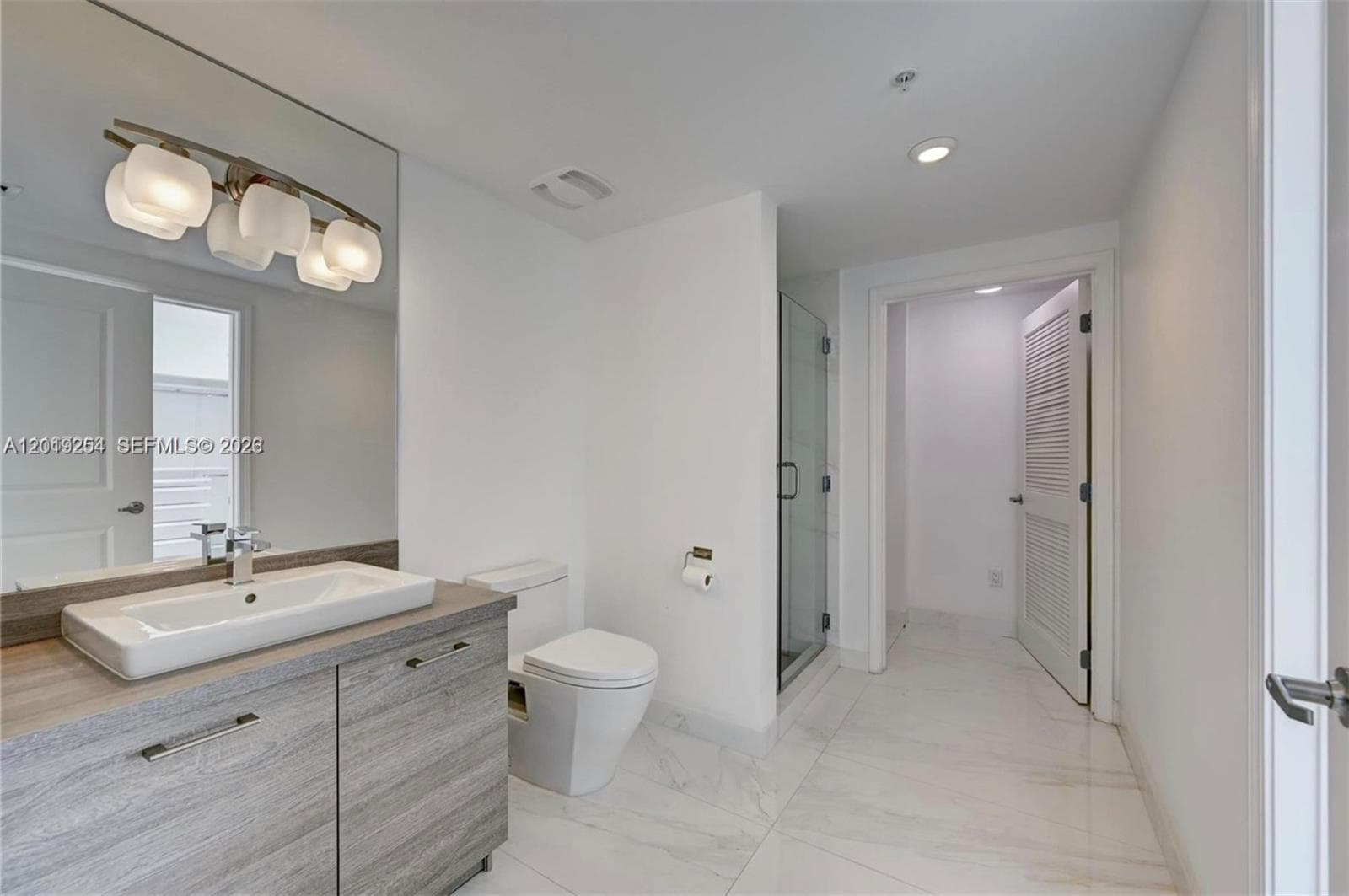 400 Sunny Isles Blvd 801 photo 17