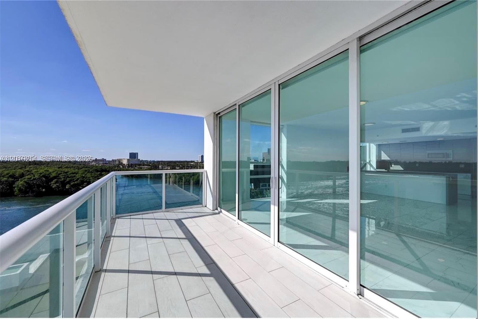 400 Sunny Isles Blvd 801 photo 14