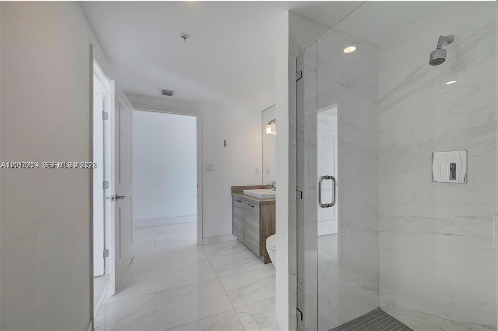 400 Sunny Isles Blvd 801 photo 18