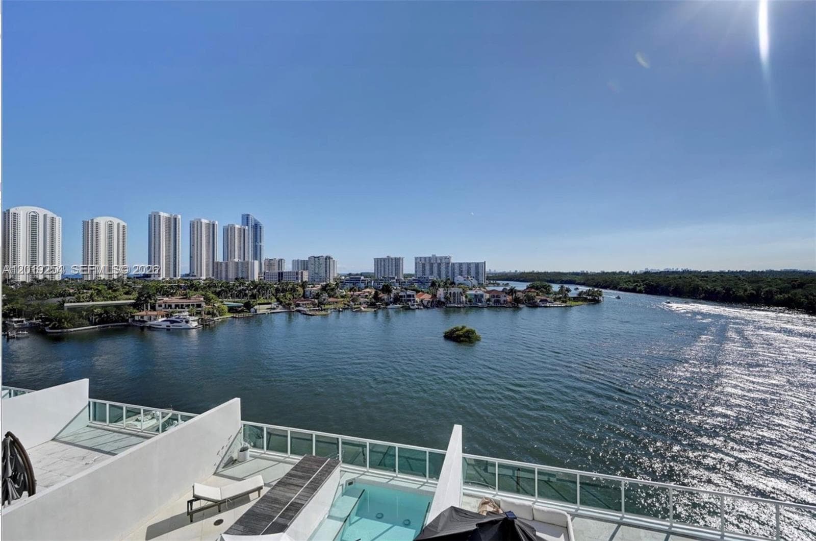 400 Sunny Isles Blvd 801 photo 15