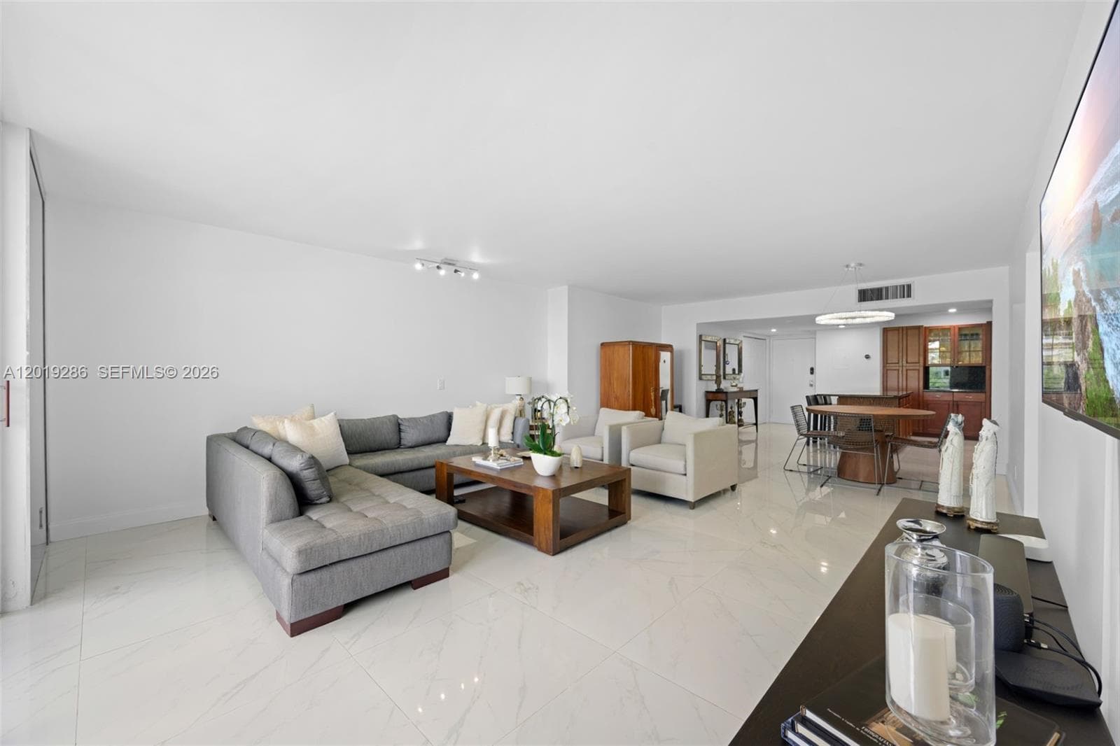 500 Three Islands Blvd 206 photo 6