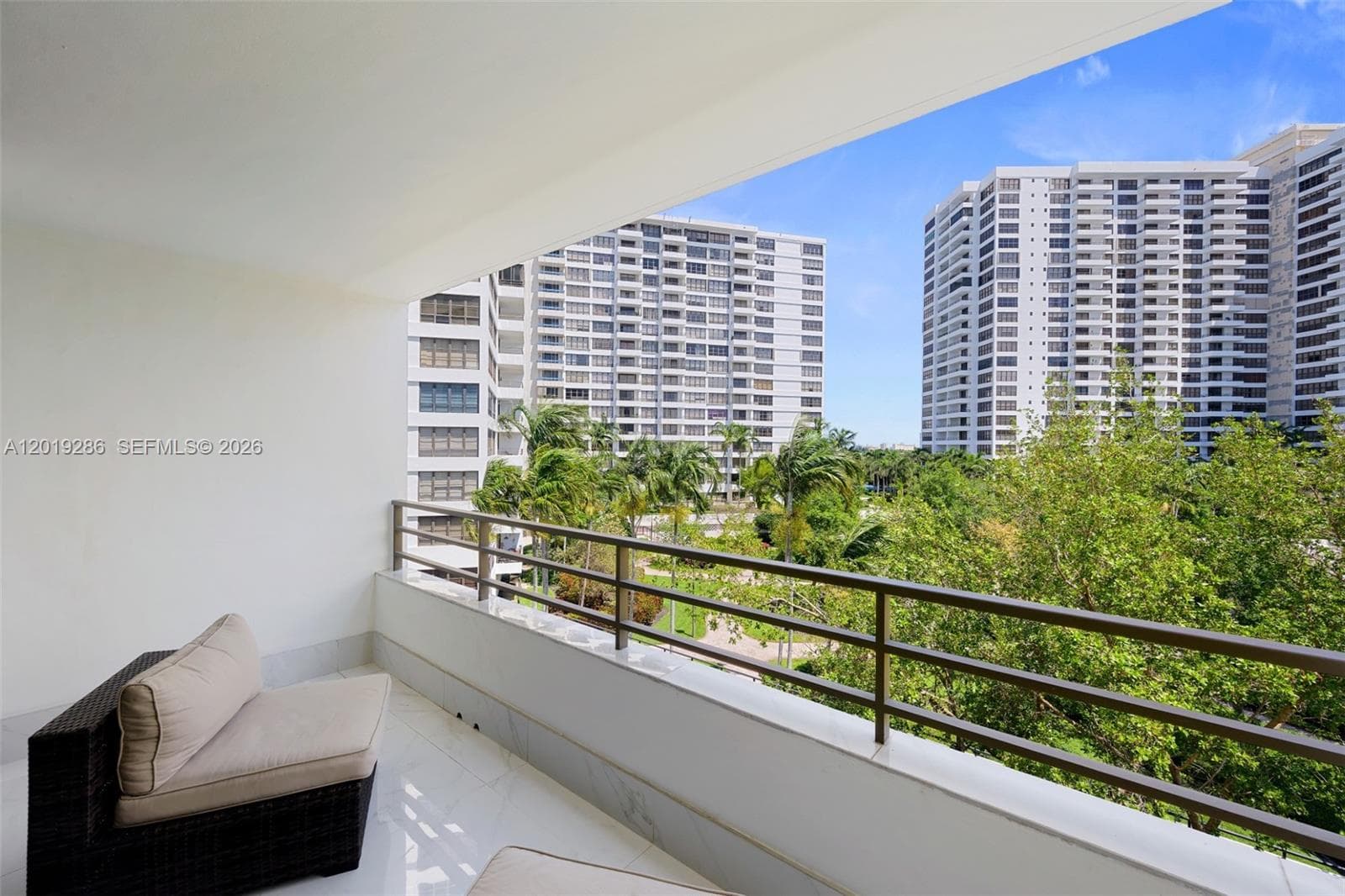 500 Three Islands Blvd 206 photo 22