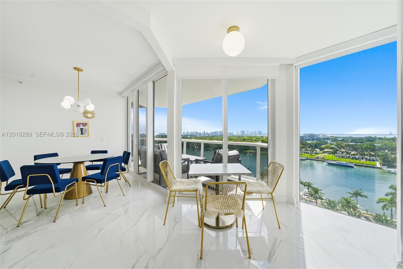 4779 Collins Ave 1206 photo 3