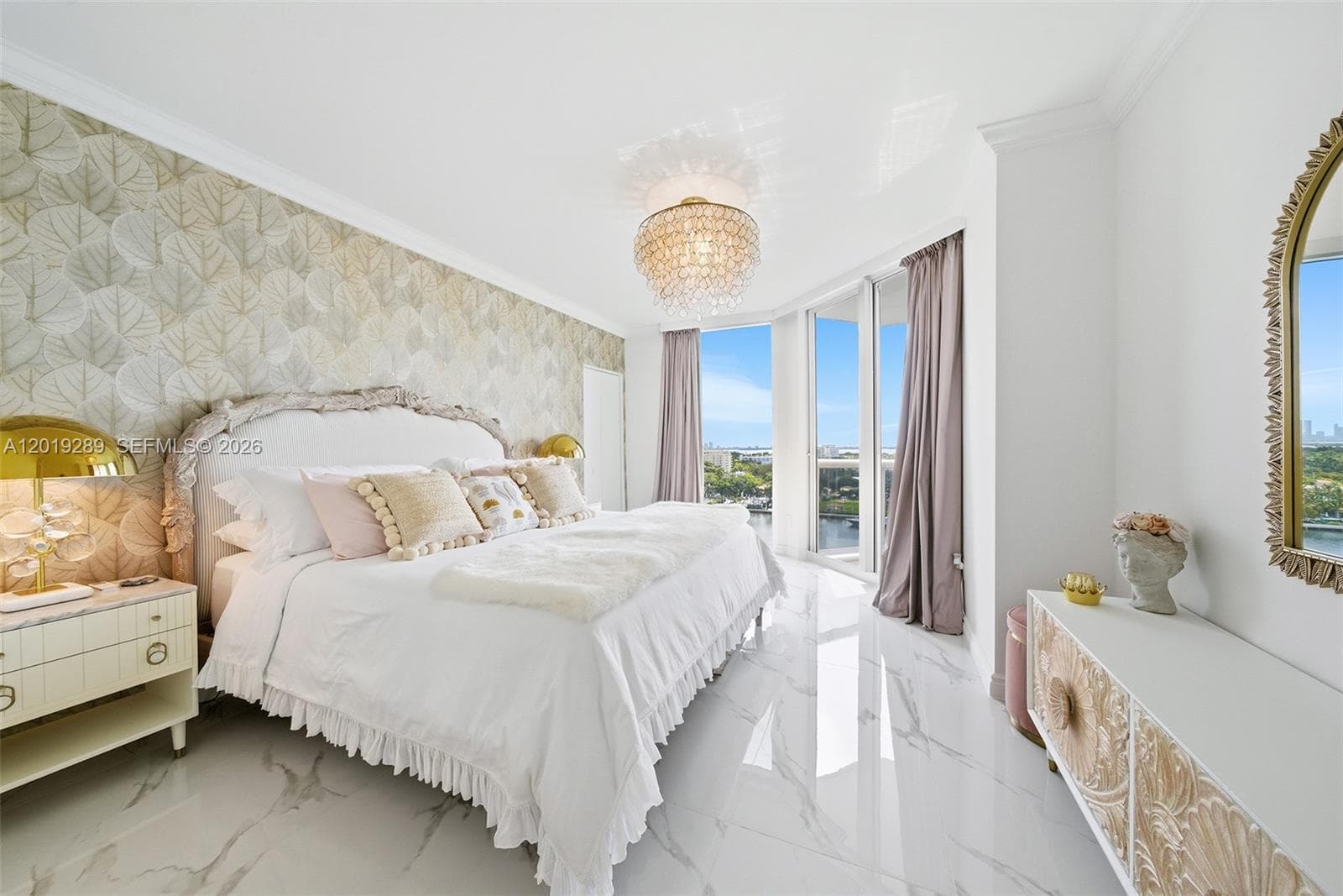 4779 Collins Ave 1206 photo 8