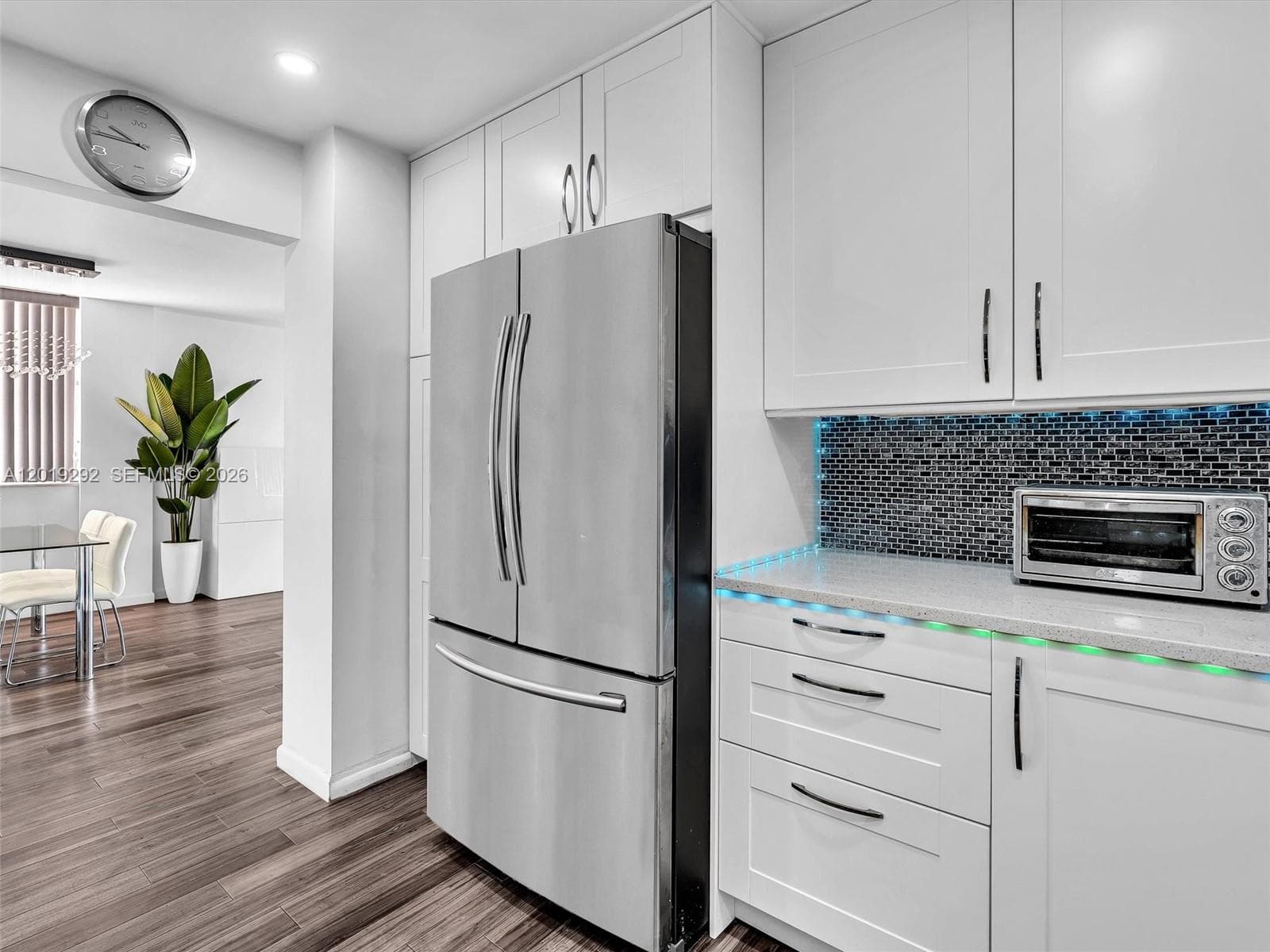 2450 NE 135th St 201 photo 13