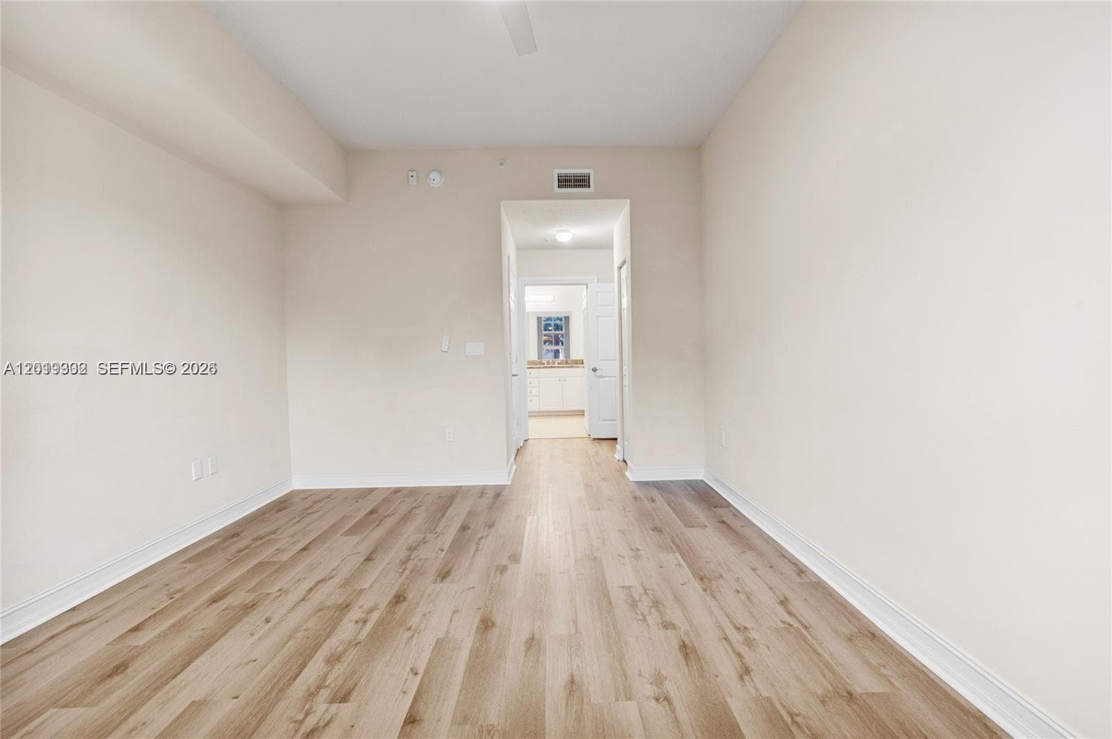 3001 185th St 219 photo 12