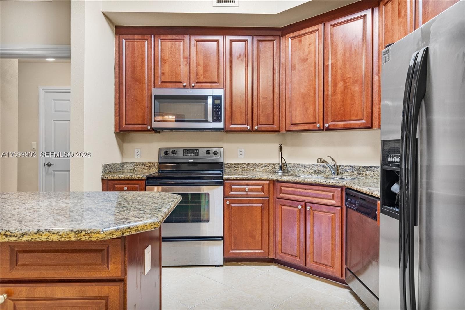 3001 185th St 219 photo 3