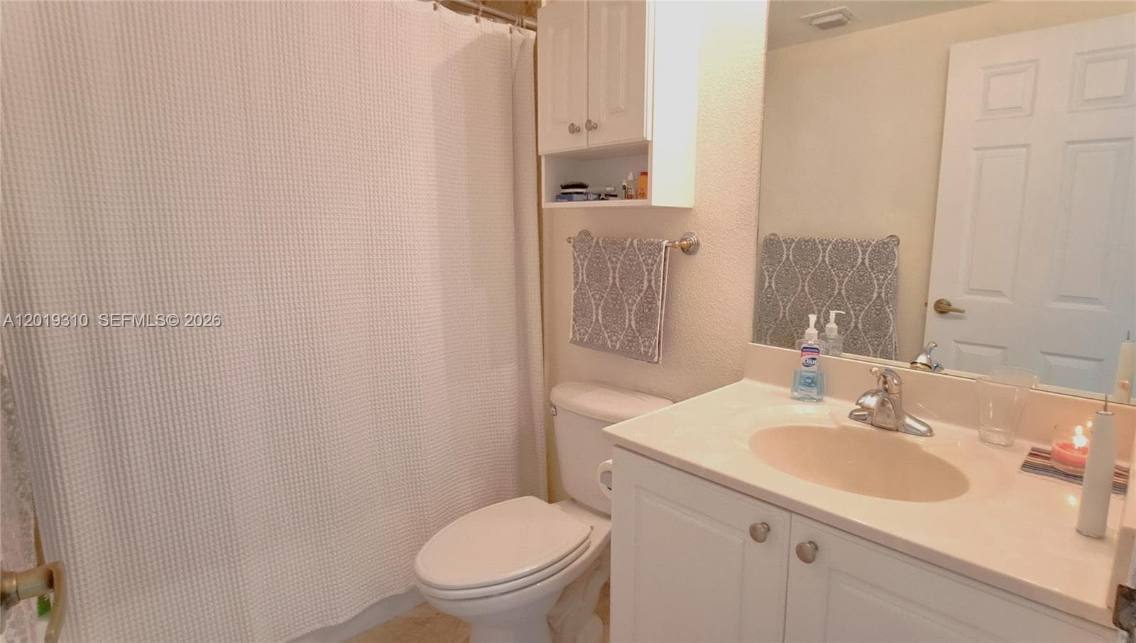 2501 Ocean Dr 1021 photo 13