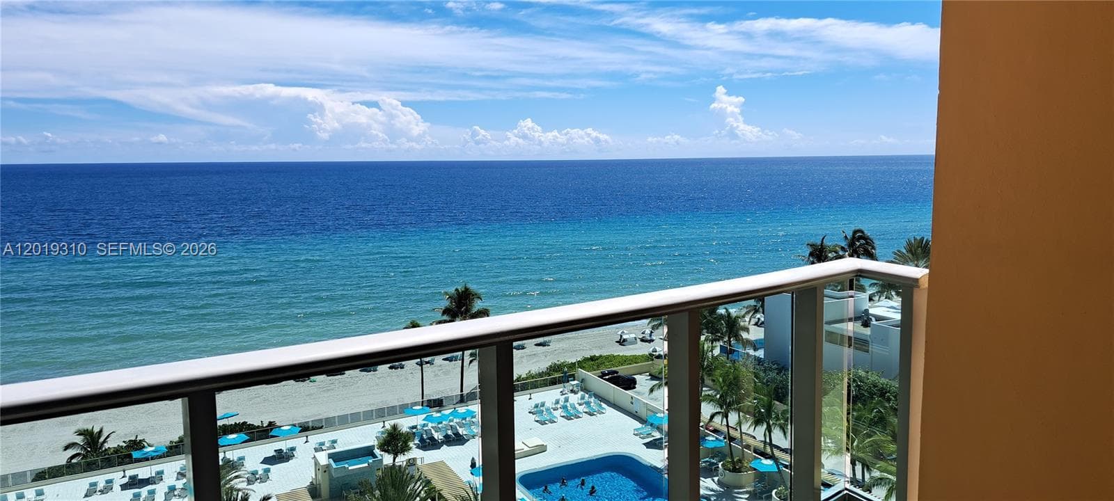 2501 Ocean Dr 1021 photo 1