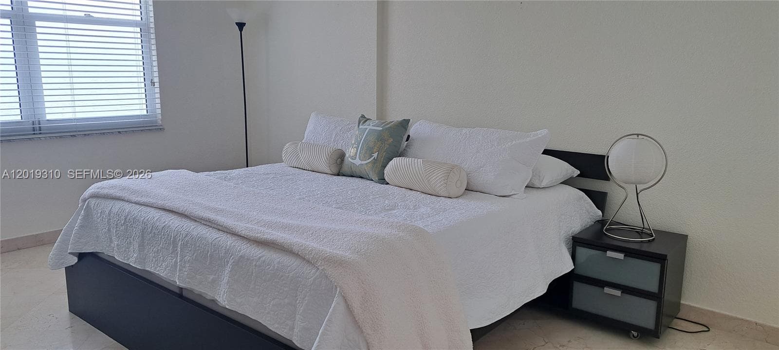 2501 Ocean Dr 1021 photo 9