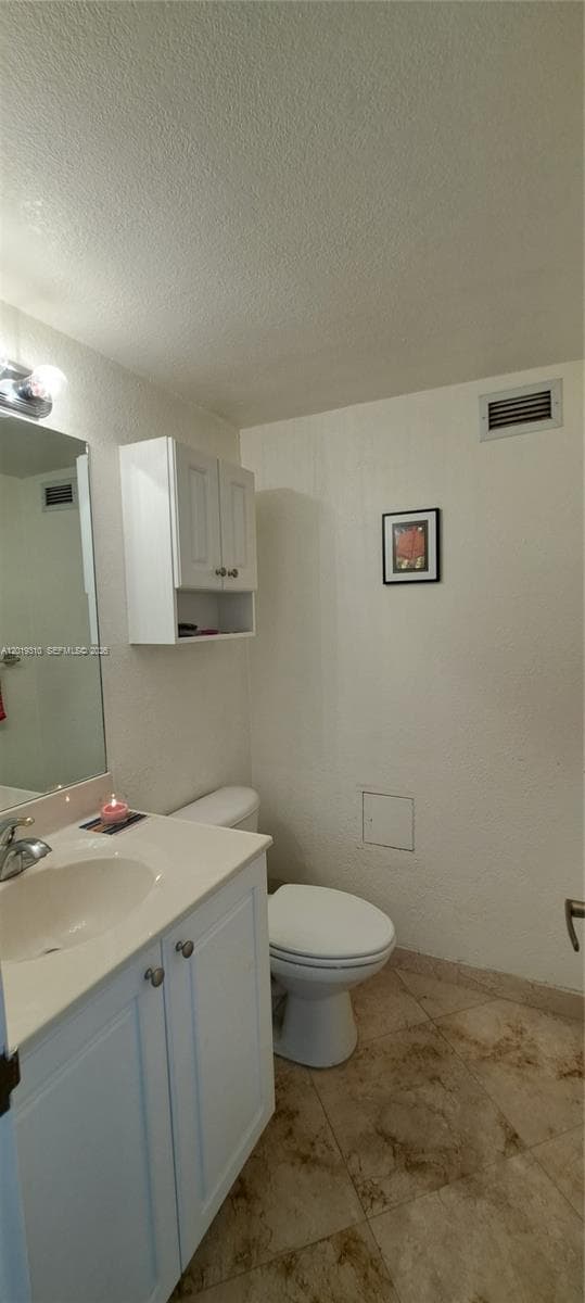 2501 Ocean Dr 1021 photo 24