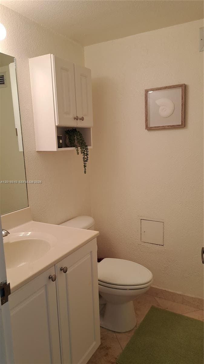 2501 Ocean Dr 1021 photo 18
