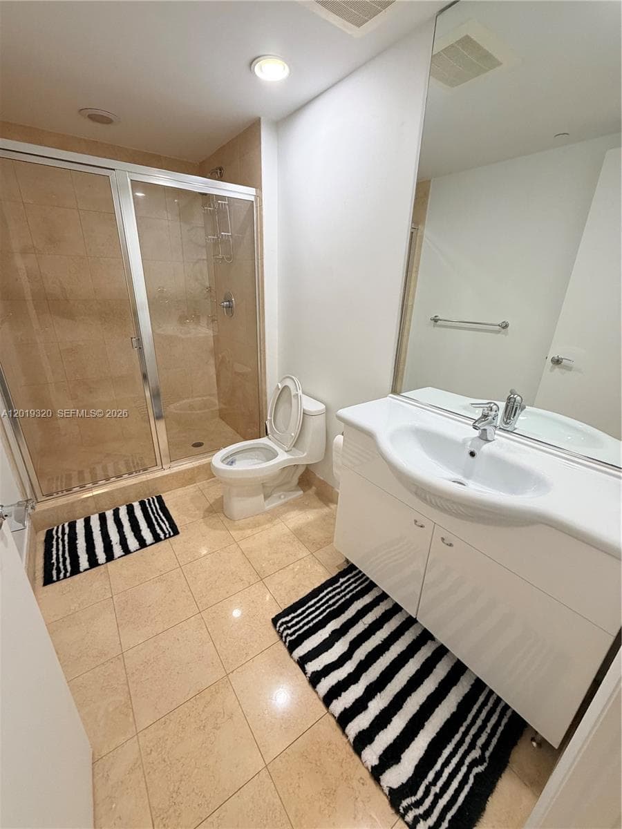 1800 Ocean Dr 3002 photo 16