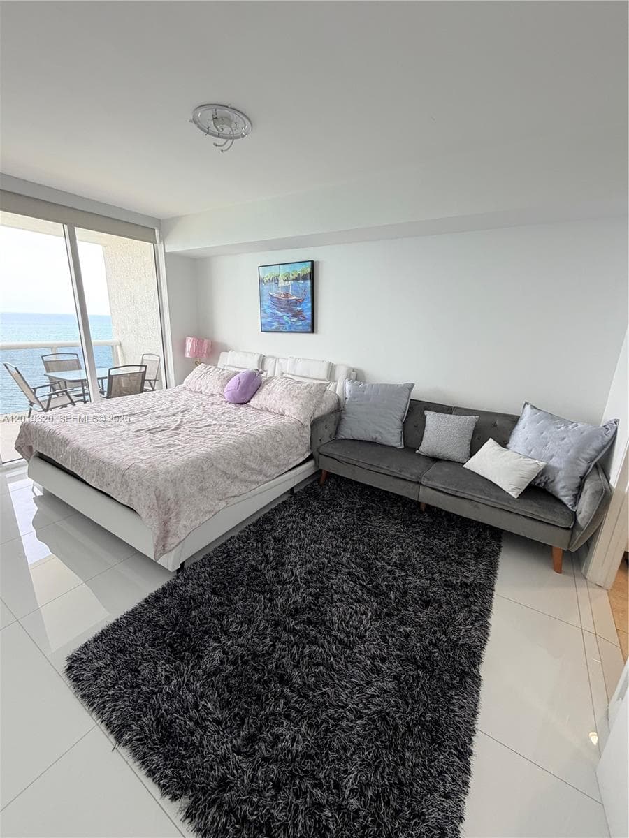 1800 Ocean Dr 3002 photo 9
