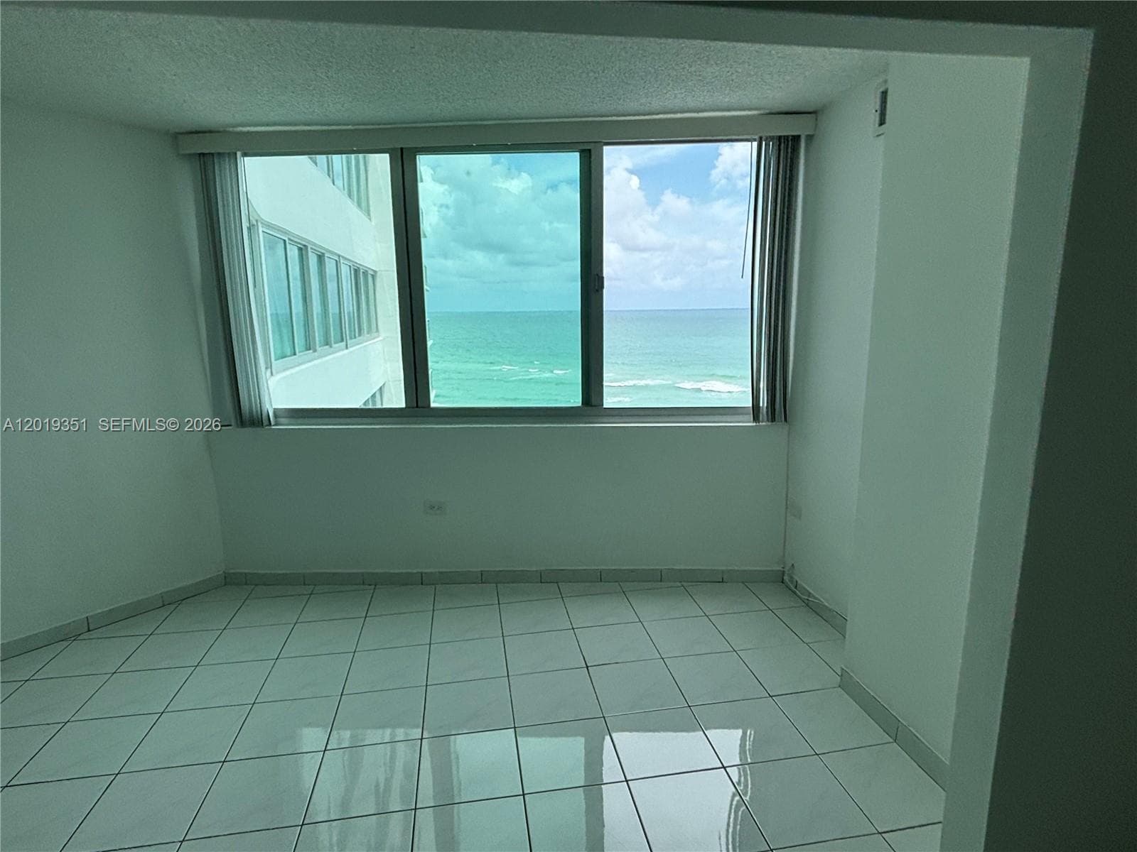 7135 Collins Ave 912 photo 23