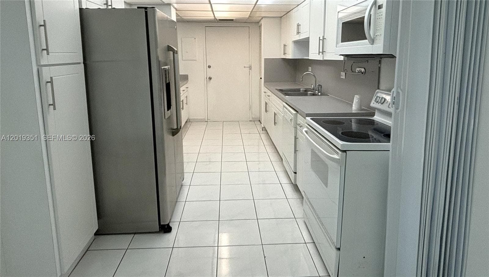 7135 Collins Ave 912 photo 11