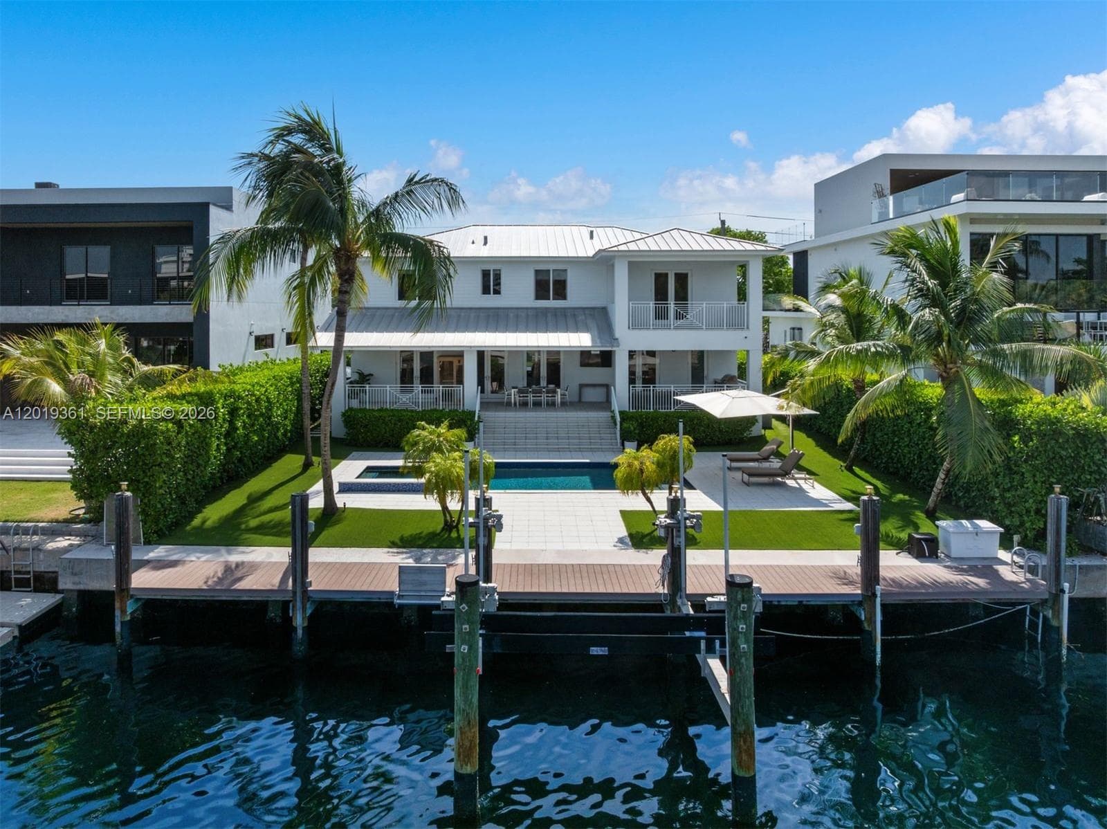 13040 N Bayshore Dr 1