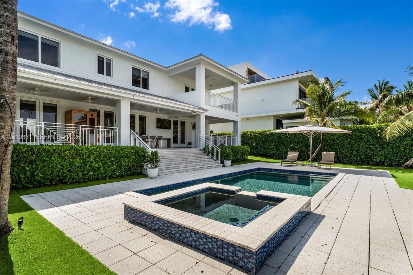 13040 N Bayshore Dr 4
