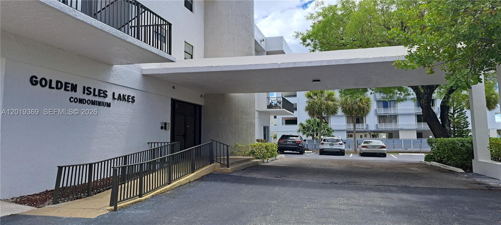 1900 Diana Dr 3E photo 23