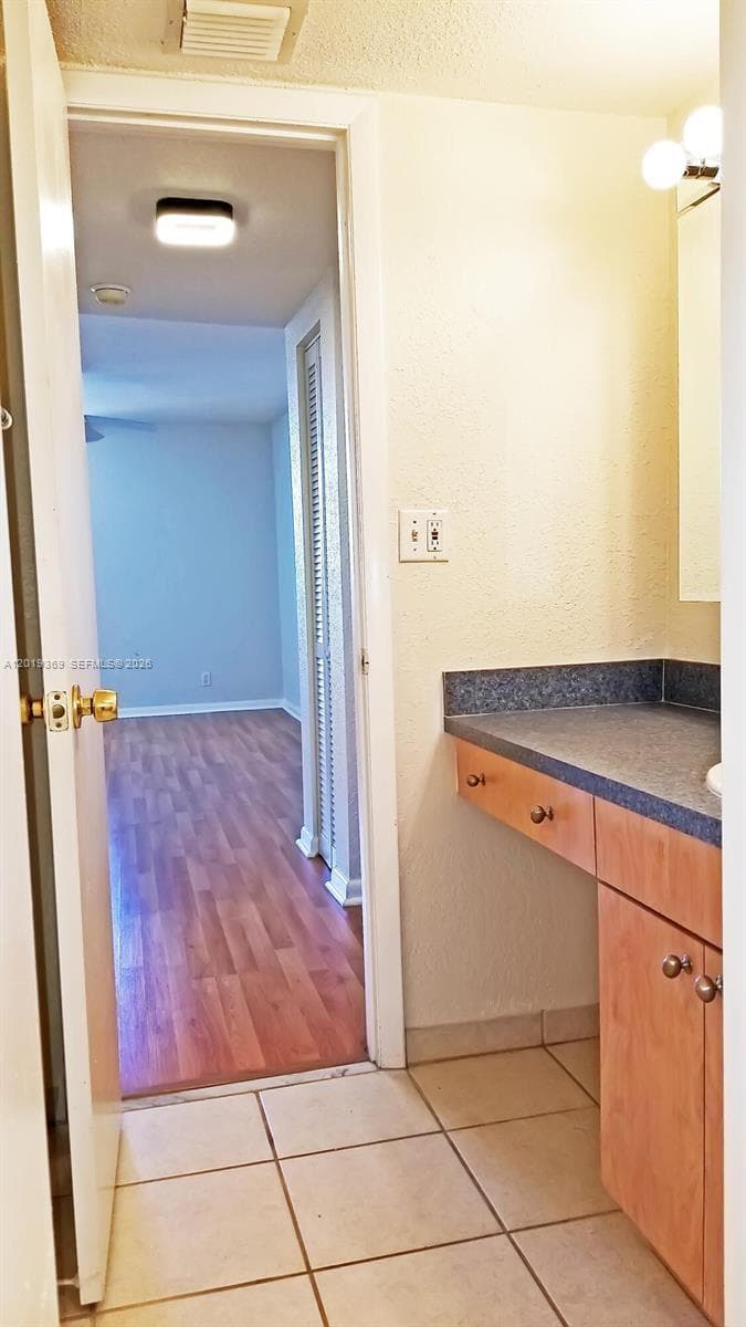 1900 Diana Dr 3E photo 15