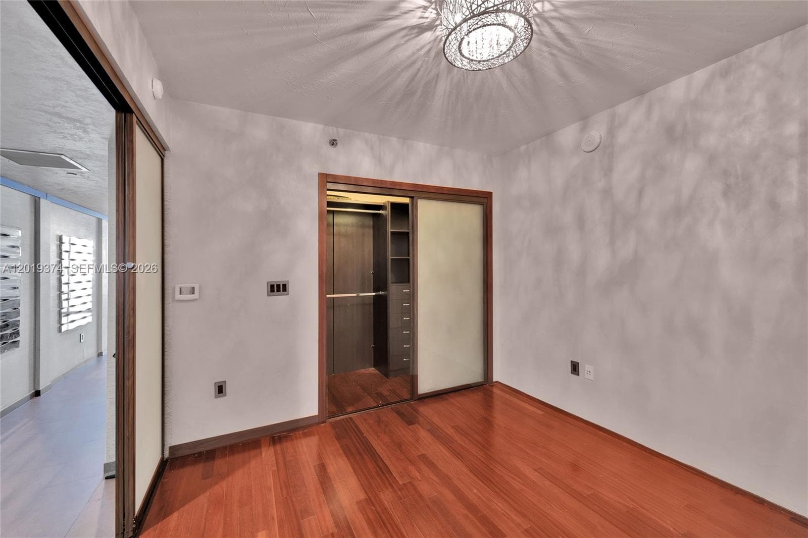 1830 Ocean Dr 2705 photo 17