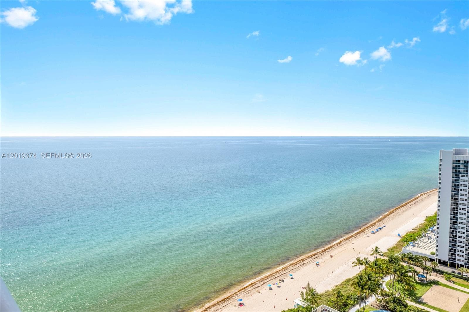 1830 Ocean Dr 2705 photo 1