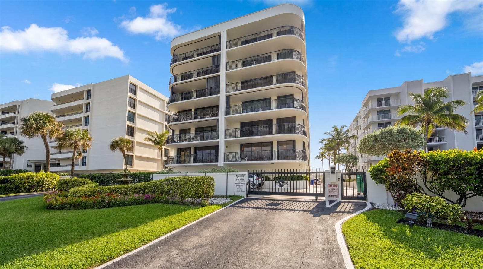 4000 S Ocean Boulevard 104 photo 2