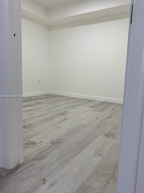 881 Ocean Dr TH11 photo 15