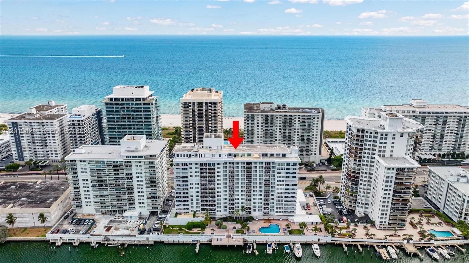 5700 Collins Ave 7J photo 2