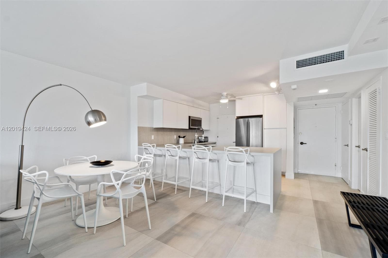 5700 Collins Ave 7J photo 11