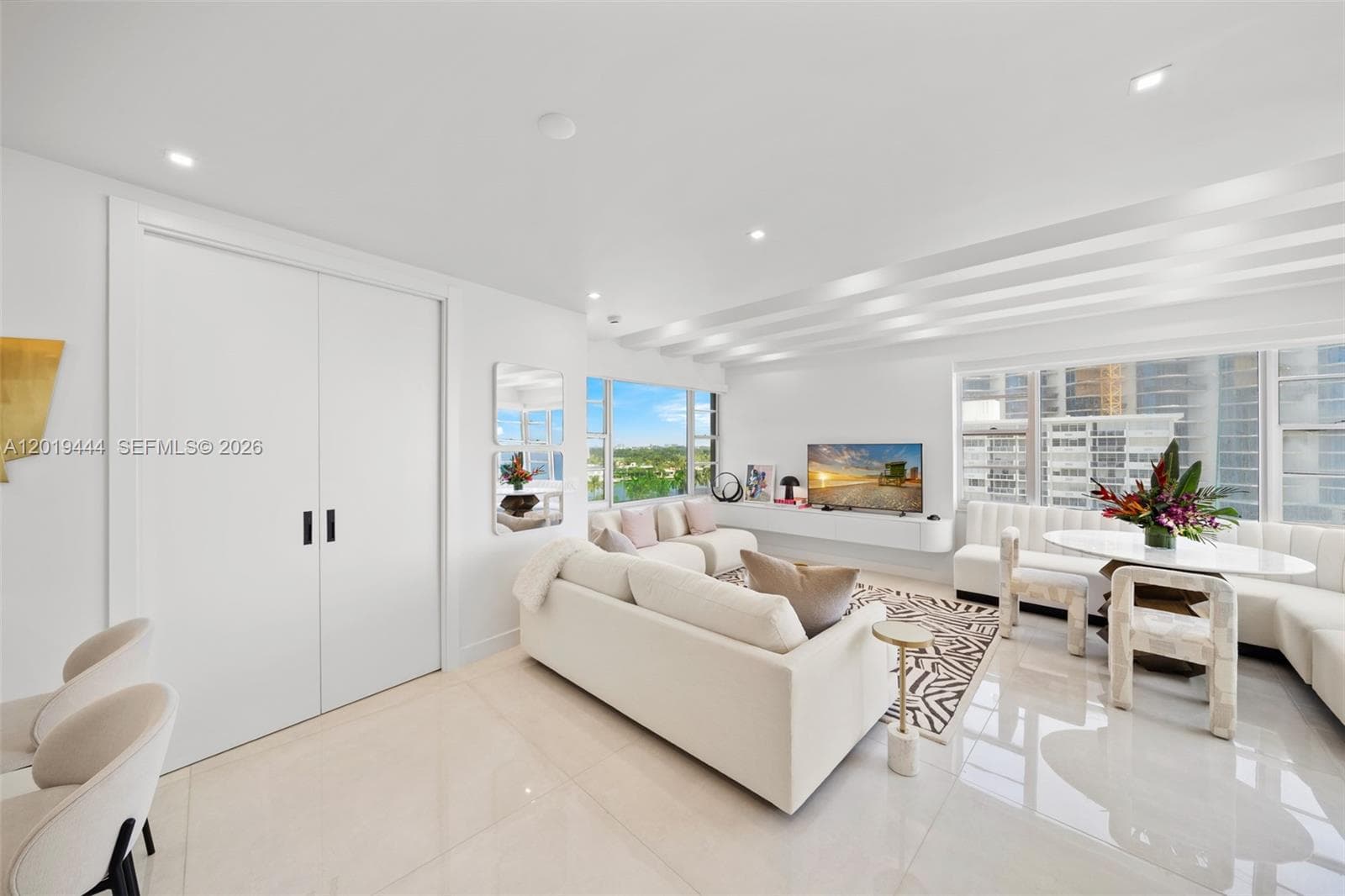 5255 Collins Ave 8F photo 8