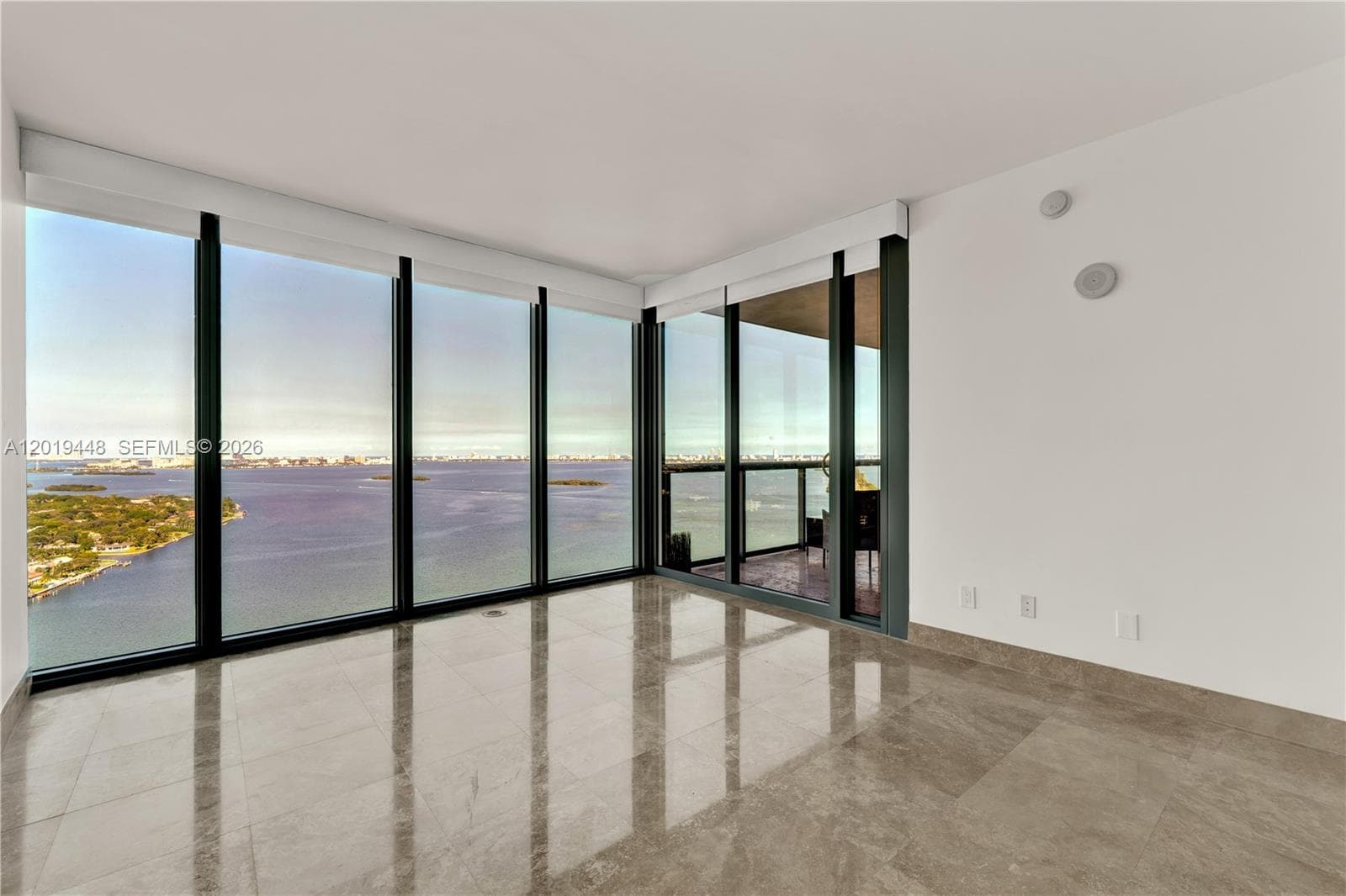 601 36th St 3010 photo 13