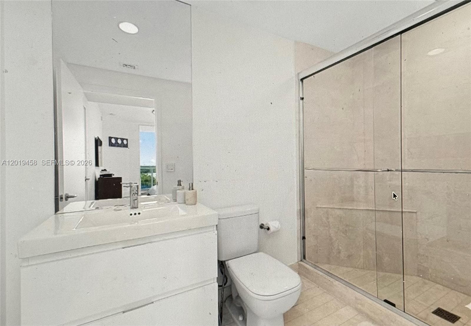 17111 Biscayne Blvd 1406 photo 23