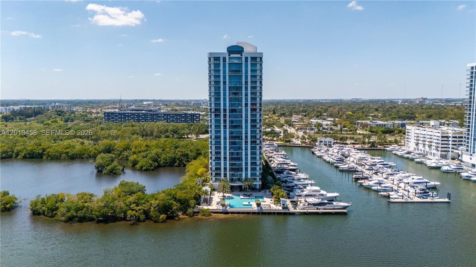 17111 Biscayne Blvd 1406 photo 2