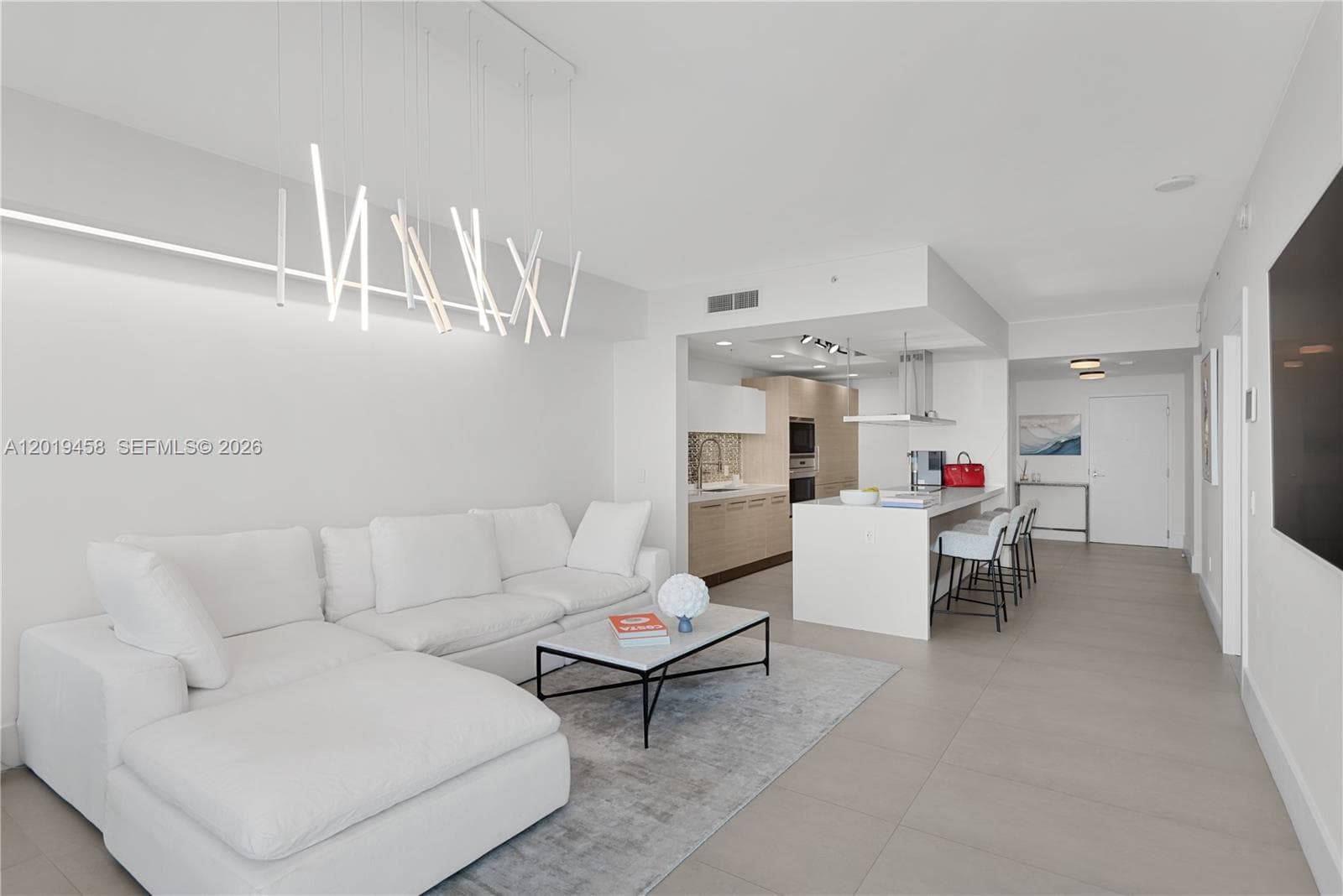 17111 Biscayne Blvd 1406 photo 10
