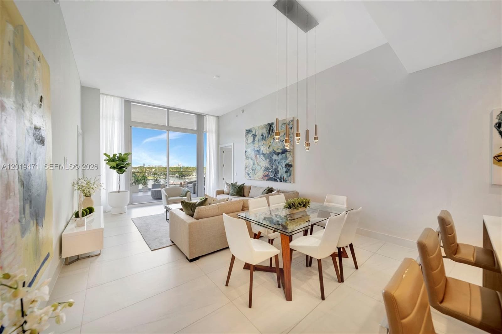 153 Seabreeze 403 photo 17