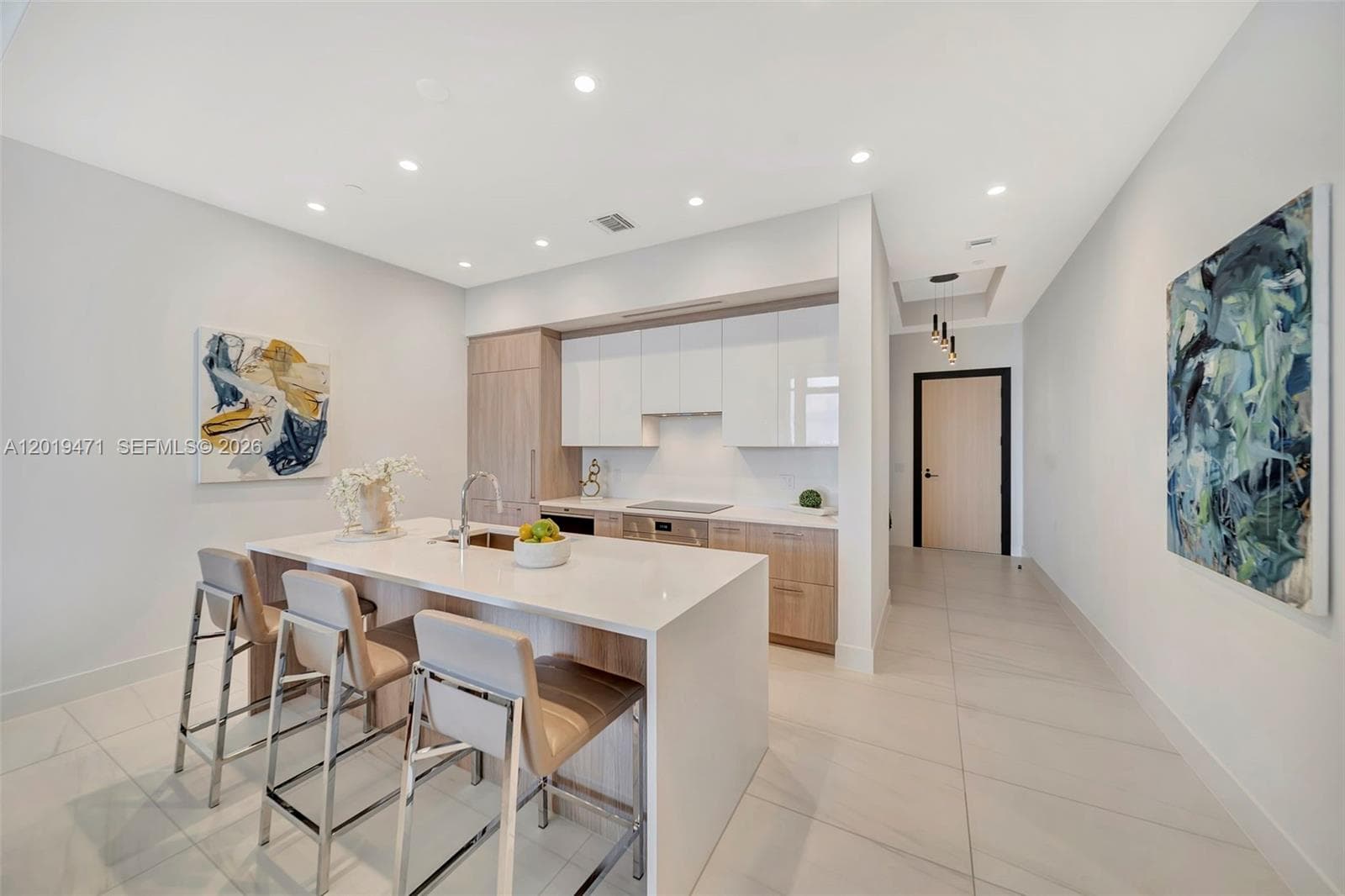 153 Seabreeze 403 photo 12
