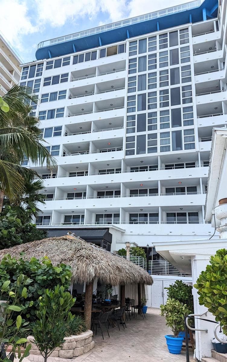 4040 Galt Ocean Drive 801 photo 17