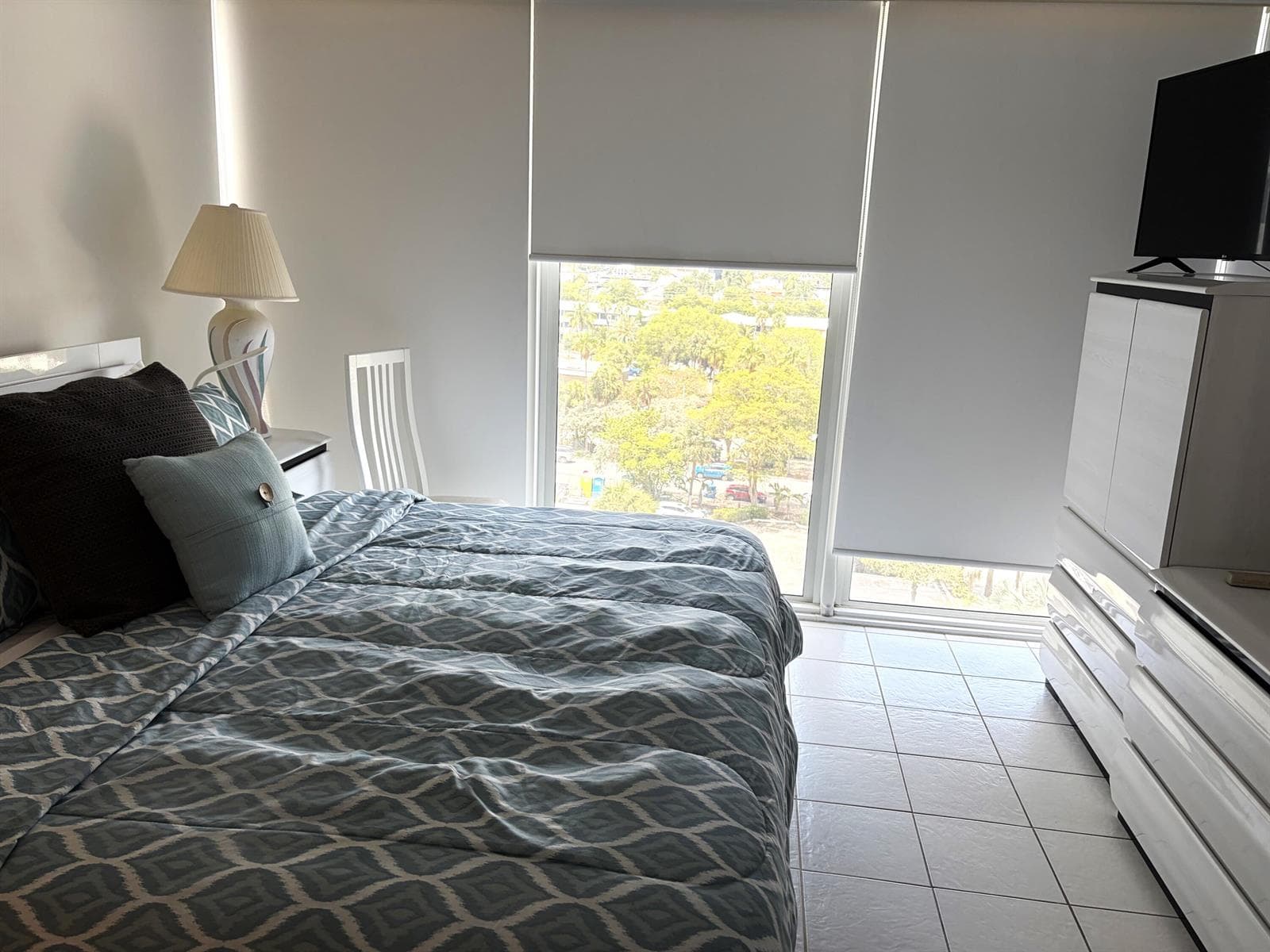 4040 Galt Ocean Drive 801 photo 9